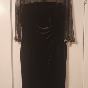 Elegant Black Evening Dress
